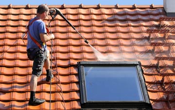roof cleaning Tafarn Y Gelyn, Denbighshire